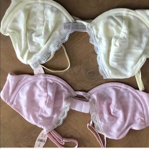 2  Victoria's Secret bra's